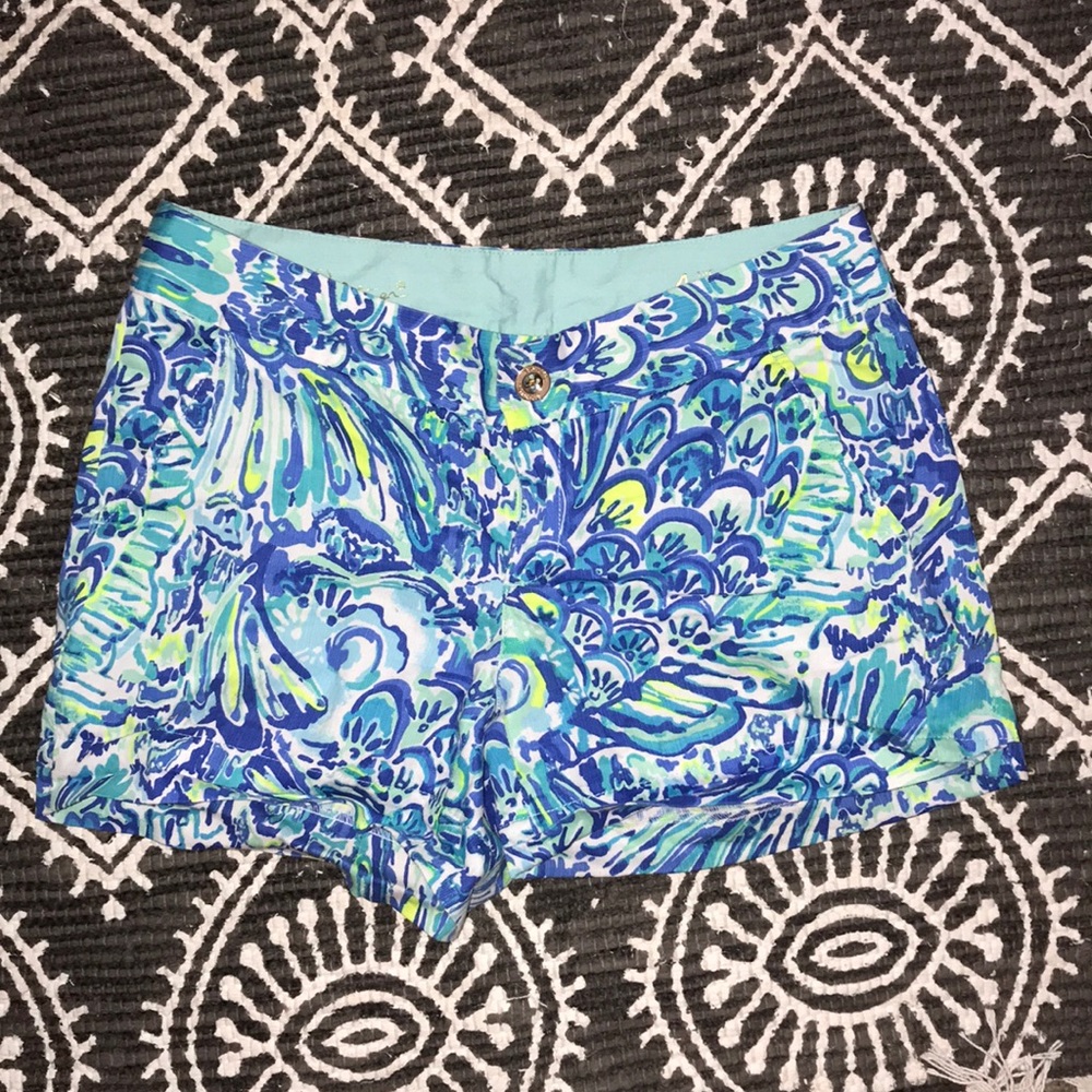 lilly outliner size 4 shorts